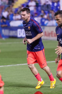 Dani alves ve messi Barcelona ısınıyor