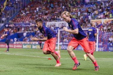 Neymar ve rakitic ısınma Barselona