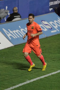 Messi Barcelona içinde hareket