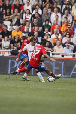 Mata and  Barkero during the game
