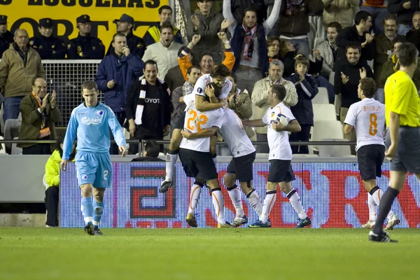 El equipo de Valencia celebra el gol de Morientes — Foto de Stock