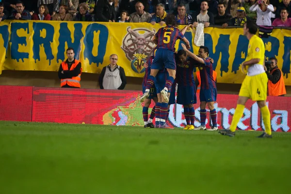 Barcelona equipe comemorar marcar um gol — Fotografia de Stock