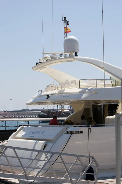 Yacht next to the track during International GT Open — Stock Photo, Image