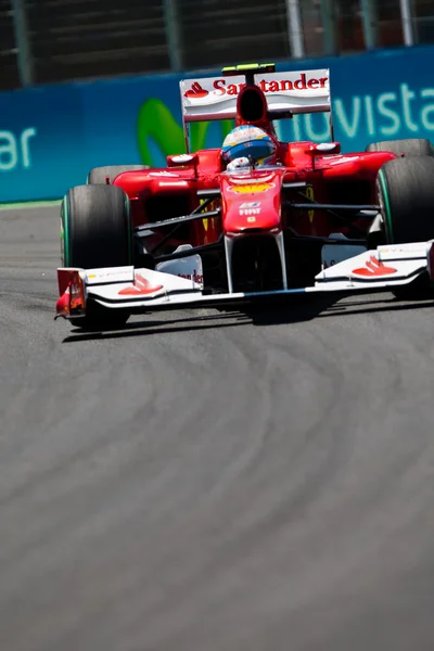 Alonso podczas europejskich Grand Prix Formuły 1 — Zdjęcie stockowe