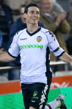 Aritz Aduriz skor gol kutlamak