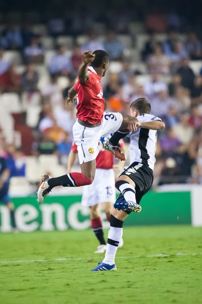 Patrice Evra et Pablo pendant le match — Photo