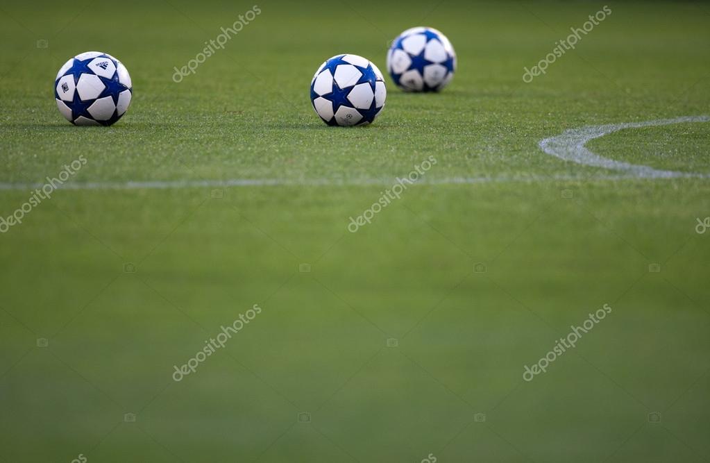 2010 champions league ball