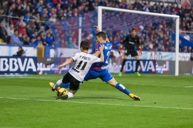 Ivan Lopez Mendoza (R) ve Pablo Piatti (L) eylem