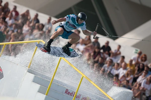 Atleet tijdens de uitvoering op Red Bull kunst van wakker — Stockfoto