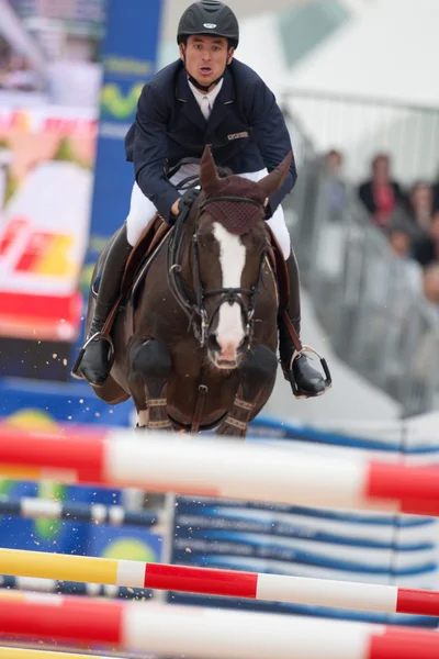 Cavalier à cheval lors du Tour d'Espagne des Champions du Monde — Photo