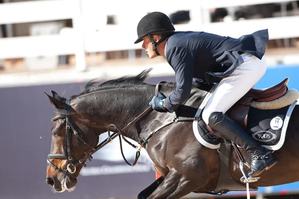 Cavalier à cheval lors du Tour d'Espagne des Champions du Monde — Photo