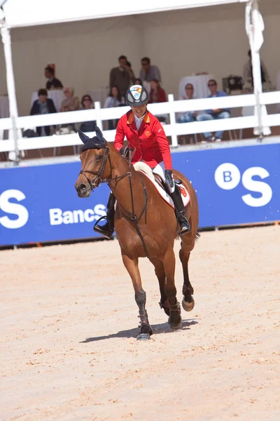 Reiter auf dem Pferd bei der Global Champions Tour von Spanien — Stockfoto