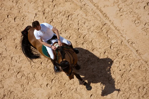 Rider på hästen under Global Champions Tour of Spain — Stockfoto