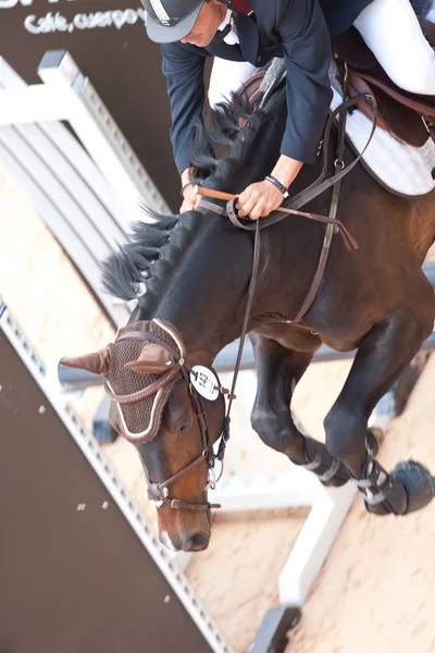 Reiter auf dem Pferd bei der Global Champions Tour von Spanien — Stockfoto