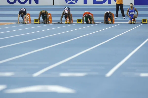 Los atletas compiten a los hombres 60 metros — Foto de Stock