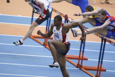 Oliver, Peremota, Mihailescu, Mathiszik rekabet erkekler 60 metre Engelli