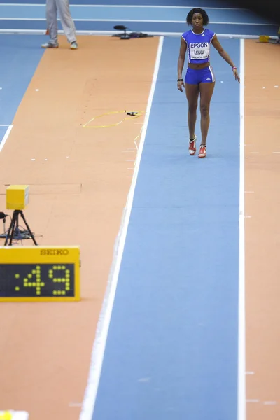 Eloyse Lesueur compete no salto em distância das mulheres — Fotografia de Stock