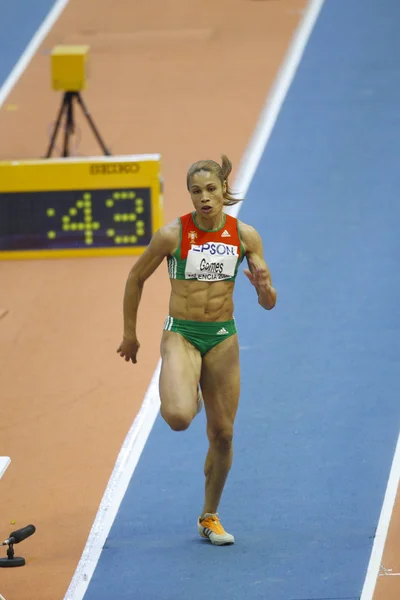 Naide Gomes tävlar på Damernas längdhopp — Stockfoto
