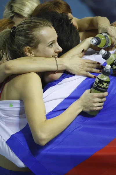 Evgeniy Lukyanenko celebra a medalha de ouro na abóbada masculina — Fotografia de Stock