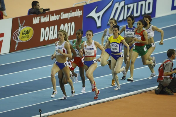 Ghezielle, Soboleva, Fomenko, Popescu concurează în competiția Women 's 1500 m — Fotografie, imagine de stoc