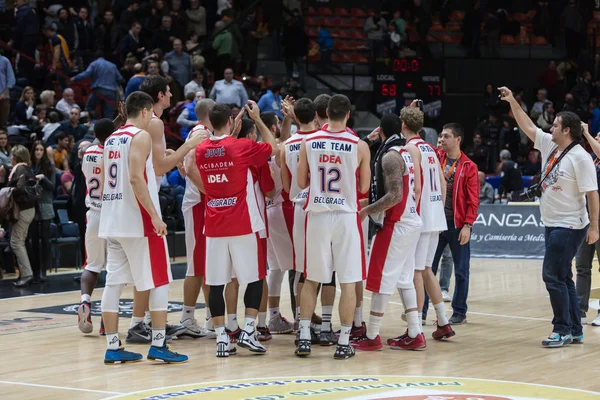 Jogadores Crvena Zvezda comemora após o jogo — Fotografia de Stock