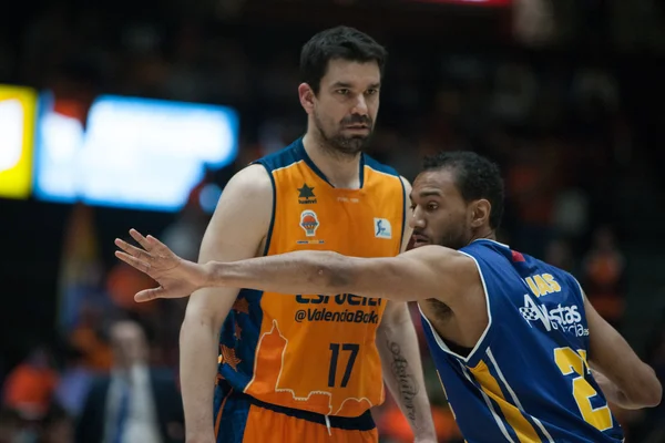 Rafa Martinez (L) and  Sadiel Rojas (R) during the game — Stock Photo, Image