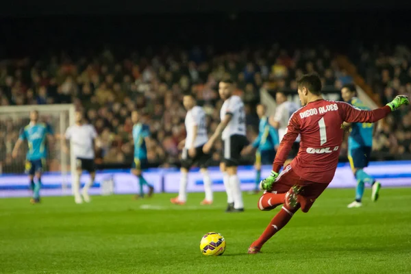 Diego Alves under matchen — Stockfoto