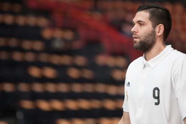 Felipe Reyes warming up — Stock Photo, Image