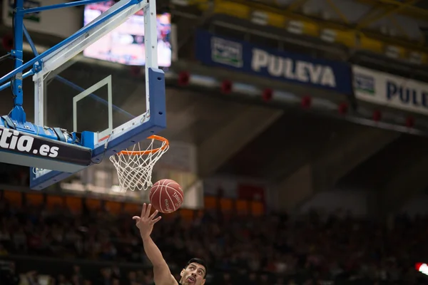 Gustavo Ayon v akci — Stock fotografie