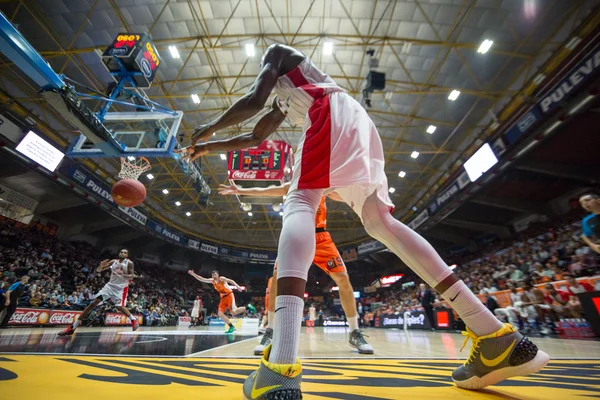 Valencia Basket Club vs Sluc Nancy — Stockfoto