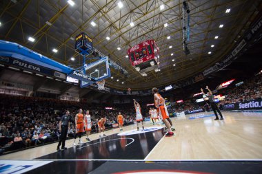 Valencia sepet Club ve Montakit Fuenlabrada
