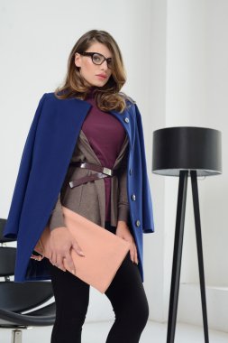 Kız ceket poz Studio