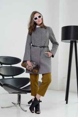 Kız ceket poz Studio