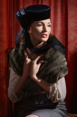 Klasik iç kadın oyuncu