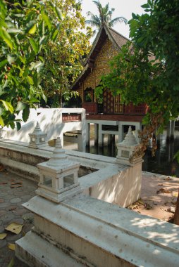 Tayland eski Budist tapınağı