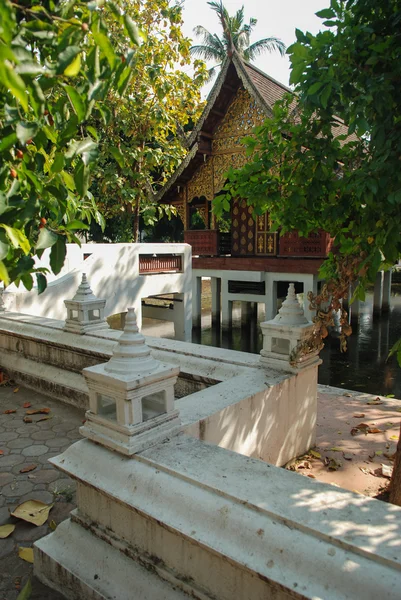 Old Buddhist temple in Thailand — Stock Photo, Image