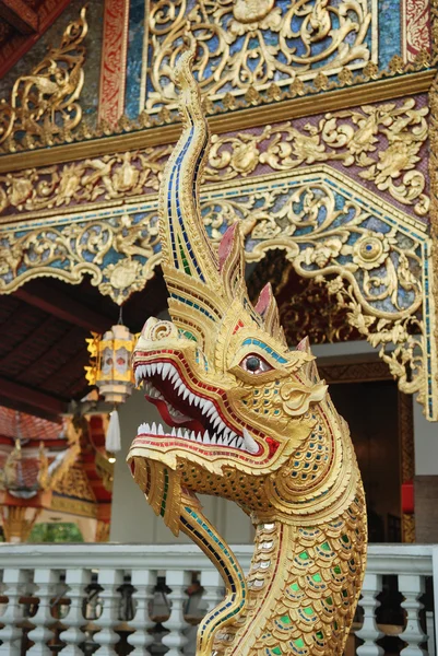 Vecchio tempio buddista in Thailandia — Foto Stock