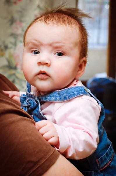 The child in the home — Stock Photo, Image