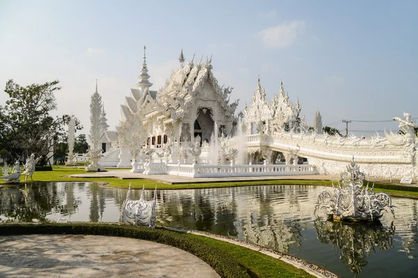 White temple, Chiang Rai, Thailand — Stock Photo, Image