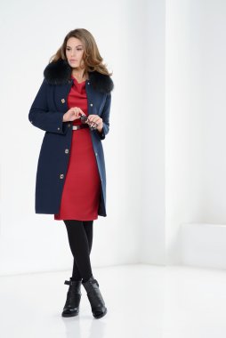 Kızlar stidio poz kat olarak