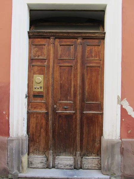 Brown wood old door in the Bernkastel Germany — Stock Photo, Image