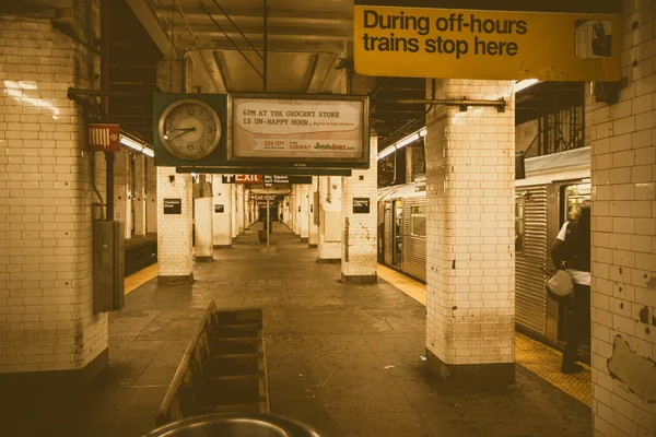 nyc Metro İstasyonu'na iç