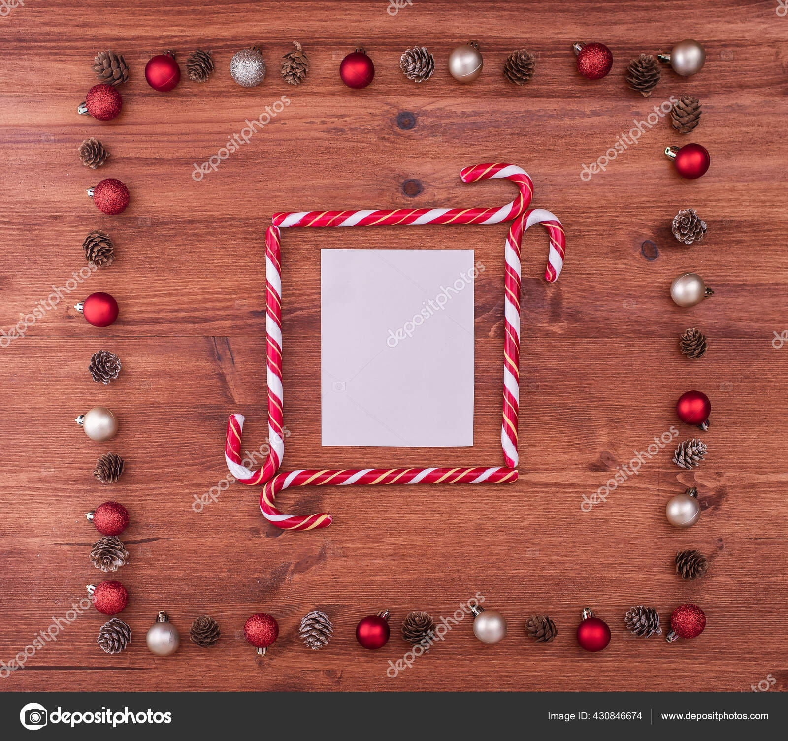 Schlichtes Weisses Blatt Papier Zuckerrohrrahmen Rote Und Graue Globen Pone Stockfotografie Lizenzfreie Fotos C Mariusigasphotography Gmail Com 430846674 Depositphotos