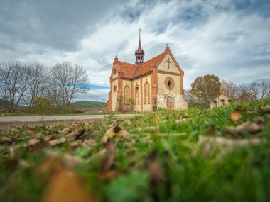 manzara manzarası çimen noktasından eski şapele