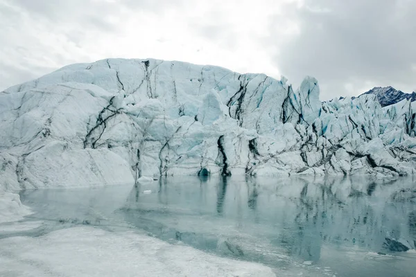 Matanuska Glacier State Recreation Area, just two hours from Anchorage in Alaska — Stockfoto