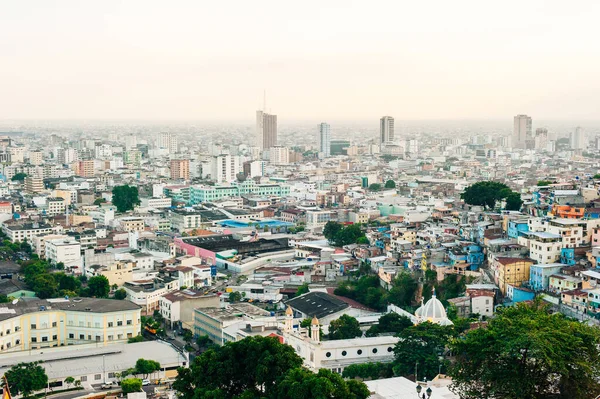 Hoog Uitzicht Stad Guayaquil Zijn Rivier Bij Zonsondergang — Stockfoto