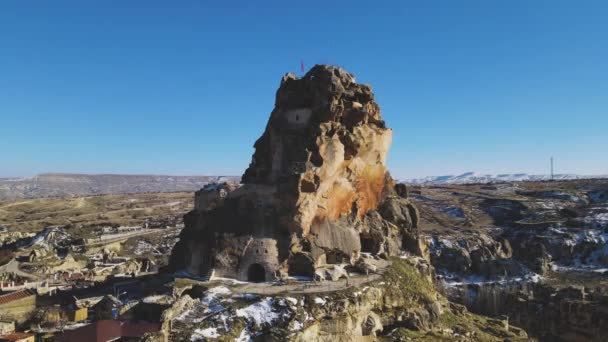 Ortahisar, een gemeente in de Turkse provincie Nevsehir, regio Cappadocië. — Stockvideo