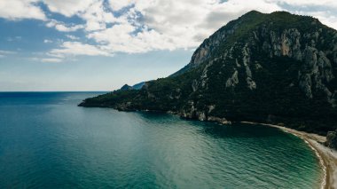 CHIRALI, TURKEY: Türkiye 'de hava manzaralı güneşli plaj beldesi