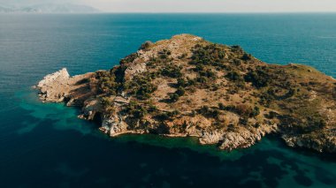 Baba Adasi 'nin Mugla, Türkiye' deki hava görüntüsü. Yüksek kalite fotoğraf