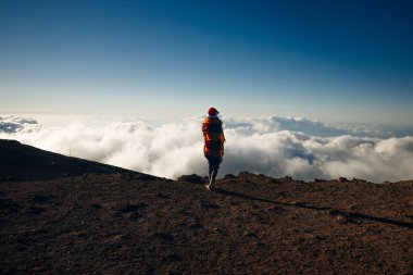 Hawaii, Maui 'deki Haleakala Ulusal Parkı' nın göz kamaştırıcı manzarası. Yüksek kalite fotoğraf